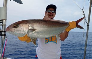 カンパチ10kgジギングにて