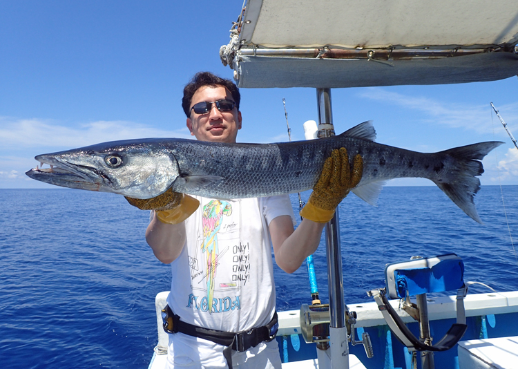 barracuda fishing in okinawa japan