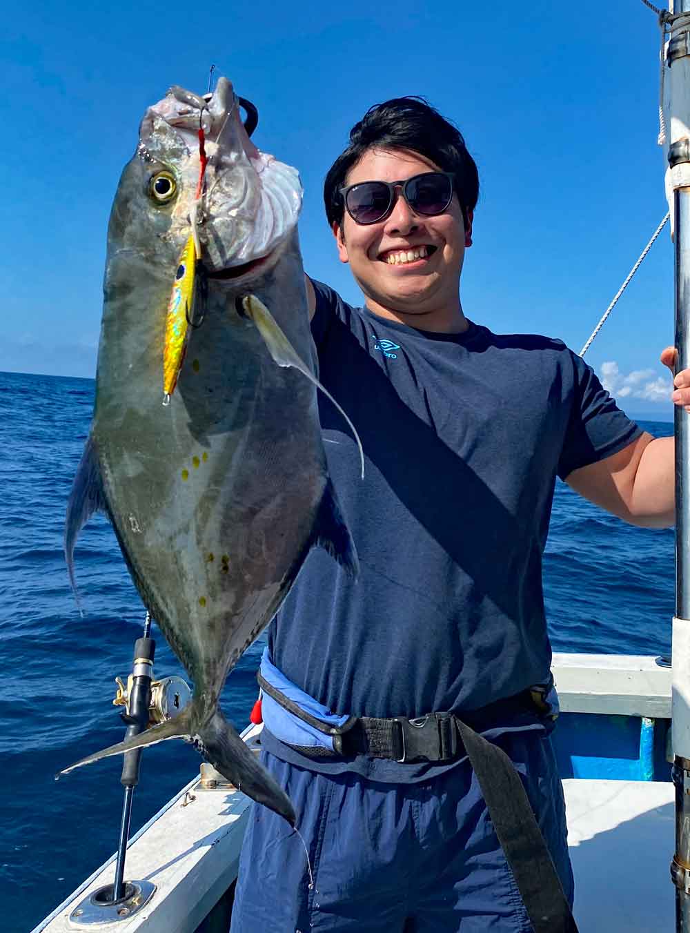 ジギングで釣り上げたナンヨウカイワリ