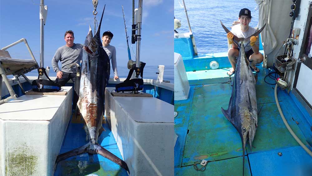 親子でカジキ2本釣り上げる