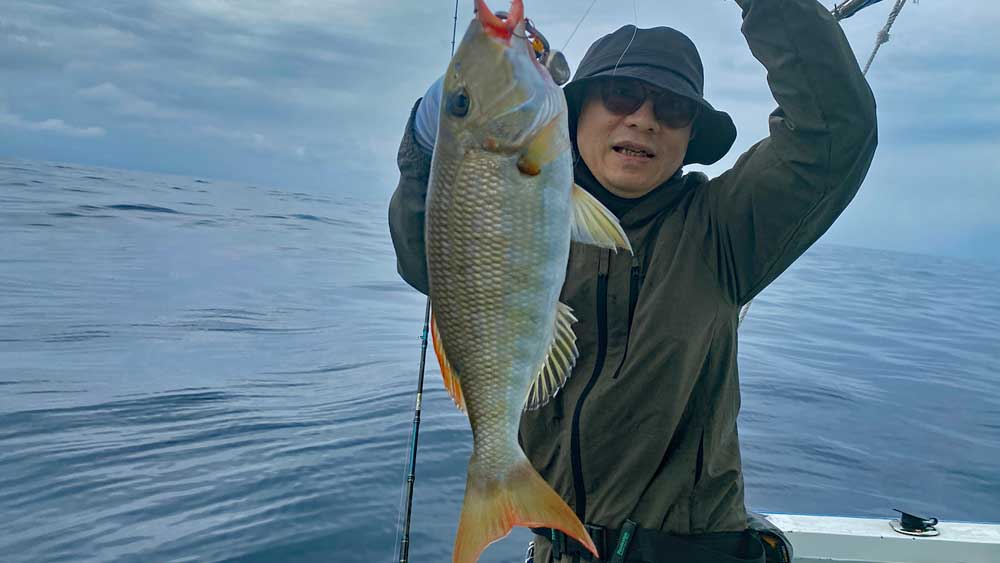 沖縄のタイラバで釣り上げたフエフキダイ