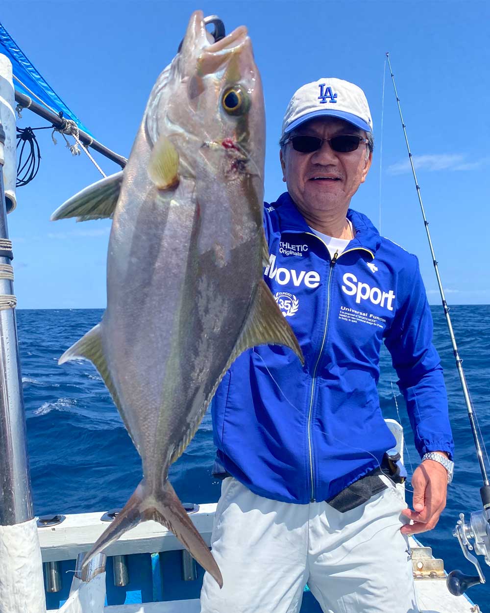 ジギングで釣り上げたカンパチ