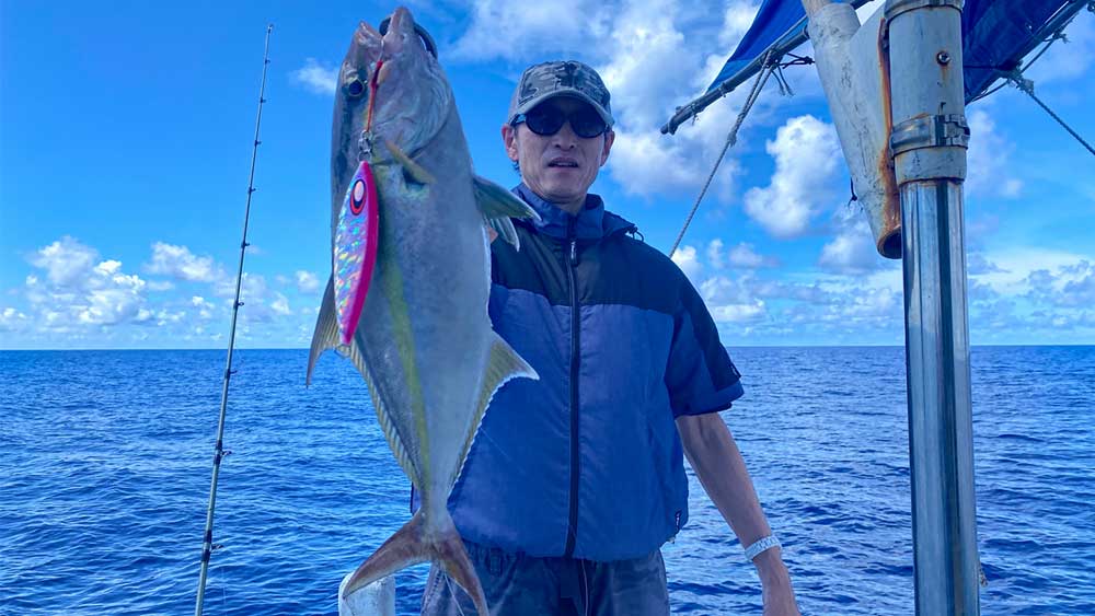 ジギングで釣り上げたカンパチ
