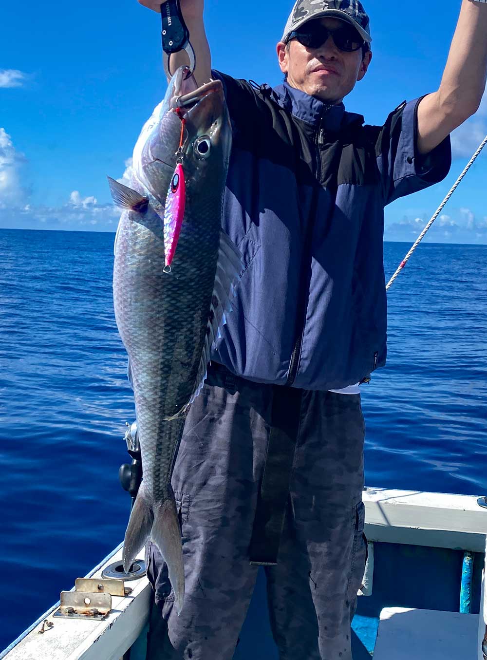 ジギングで釣り上げたアオチビキ