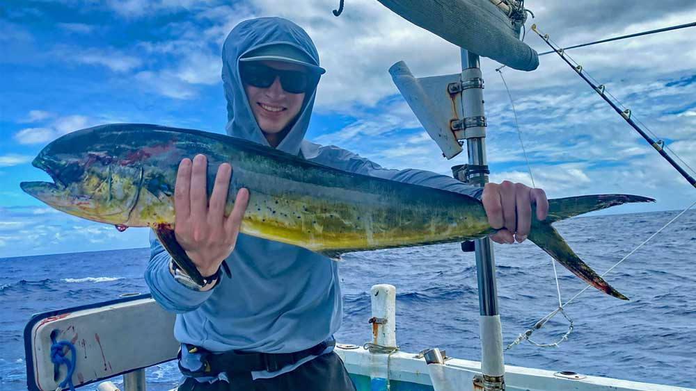 トローリングで釣り上げたシイラ